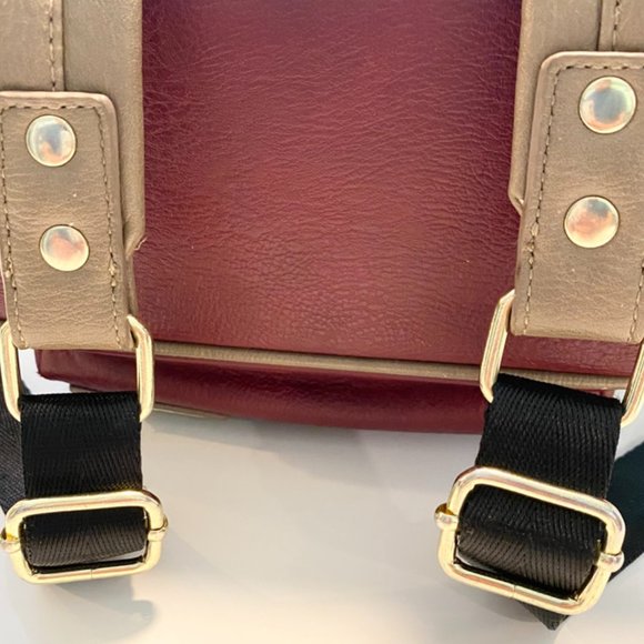 Loungefly | Harry Potter/Ron Weasley #2 Mini Backpack | Burgundy & Yellow - Picture 10 of 16